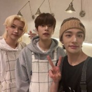 emmu.straykids's avatar