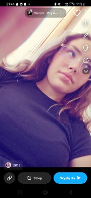 Haniaaa._.15's avatar