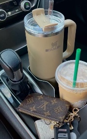 🧁🫶🏼вιвι_¢нαηηєℓ🌟🧸's avatar