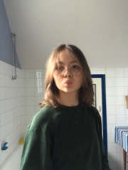 Jeanne 🤗🥸's avatar