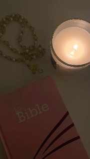 UNE CHRETIENNE 🙏's avatar