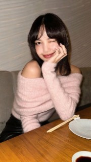 Kim Ina 🐥's avatar