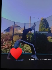 Miri 🫶🏼's avatar