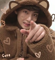 Tae🐯🍁's avatar