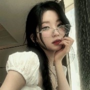 Lu's avatar