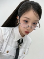 Unie  's avatar