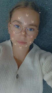 Romane 🥰🤪💛🖤's avatar