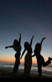 ~I 😋🍓🍓's avatar