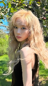 𝐻𝑒𝑒-𝑦𝑢𝑛𝑔's avatar