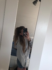 𝐻𝑎𝑖𝑟ℎ𝑒𝑙𝑝's avatar