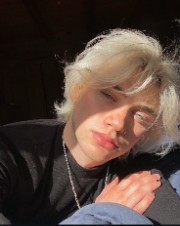 Hades Lively's avatar