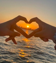 Music lover💕✨'s avatar