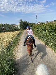 H.ley❤️'s avatar