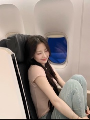 Ivy  🍒🦊🌸's avatar