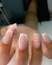 𝐄𝐥𝐨𝐢𝐬𝐞 🐆's avatar