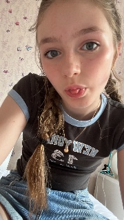 itshatz 🍒☀️'s avatar