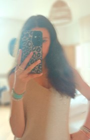 Eugénie 😝's avatar