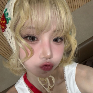 Yꪮɾʋhᥲ ⊹ ഒ's avatar