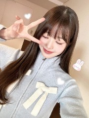 Lys Entertaiment 's avatar