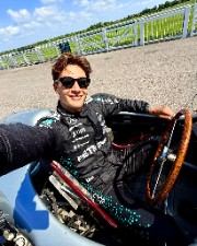 asiaaa🖇️💫's avatar