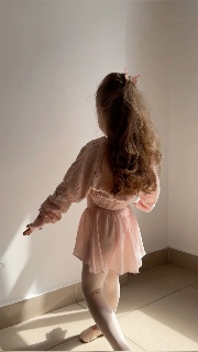 textmelavy🦋🩰's avatar