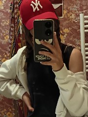 Justine 🤭🕯️'s avatar