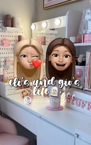 єℓι👱🏼‍♀️📔's avatar