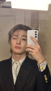 Little_I.N♡🦊's avatar