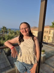 Lucy 💕🍒🩰's avatar