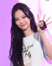 Ananas K-pop 🍍's avatar