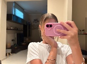 la_re.bix🫶🏻's avatar