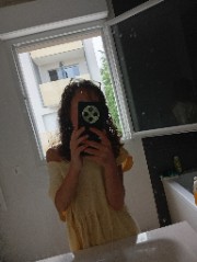 Erinne 🌸💐's avatar