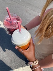 𝐯𝐢𝐯𝐢 + 𝐠𝐢𝐠𝐢 🫐🥂's avatar