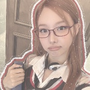 Nayeon🍓's avatar