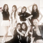 Ha-Nhi 🐨🌸✨'s avatar