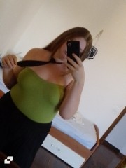 Adele 🩷🌷's avatar