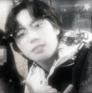 Geum seong-je !! 🍜 's avatar