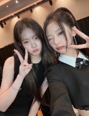 RandomGirl2012's avatar