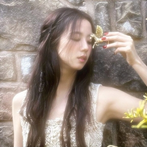 ☁୨✧𝖿᥆rᥱ᥎ᥱr ᑲᥣіᥒks✧୧🦢's avatar