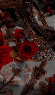 Crystal designs's avatar