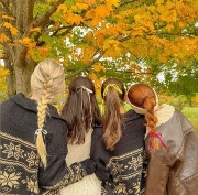 🍂𝙹𝚞𝚜𝚝 𝚐𝚒𝚛𝚕𝚜🌟🧸's avatar