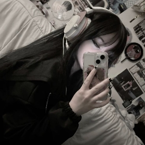 Lisa❤️‍🩹's avatar