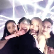 Jisoo🎀🎤💗's avatar