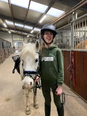 Myrthe's Life 's avatar