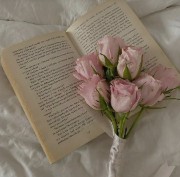 ✨🪐TOGETHER 🫶🕯's avatar