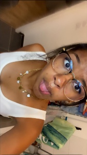 𝑱𝒂𝒅𝒆.𝑪𝒍𝒆𝒂𝒏 🥥🍸's avatar