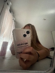 Emma🫶🏼🩷🌸's avatar