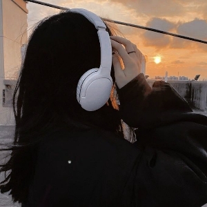 Just_a_Rendom_Girl's avatar