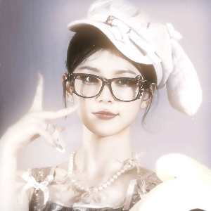 ˡⁱᵗᵗˡᵉ𝓜𝓸𝓴𝓪🍙☕'s avatar