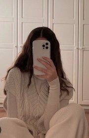 @𝐁𝐫𝐨𝐨𝐤𝐞 𝐱𝐱 💫🥂's avatar